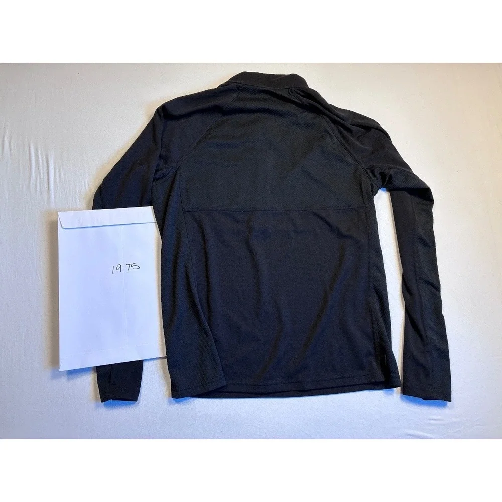 The North Face Men's M Ambition 1/4 Zip Pullover Active Top Black